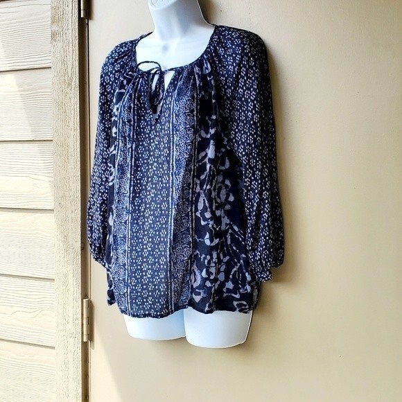 Womens Lucky Brand Boho Floral Navy Blue Blouse size large - Picture 3 of 12